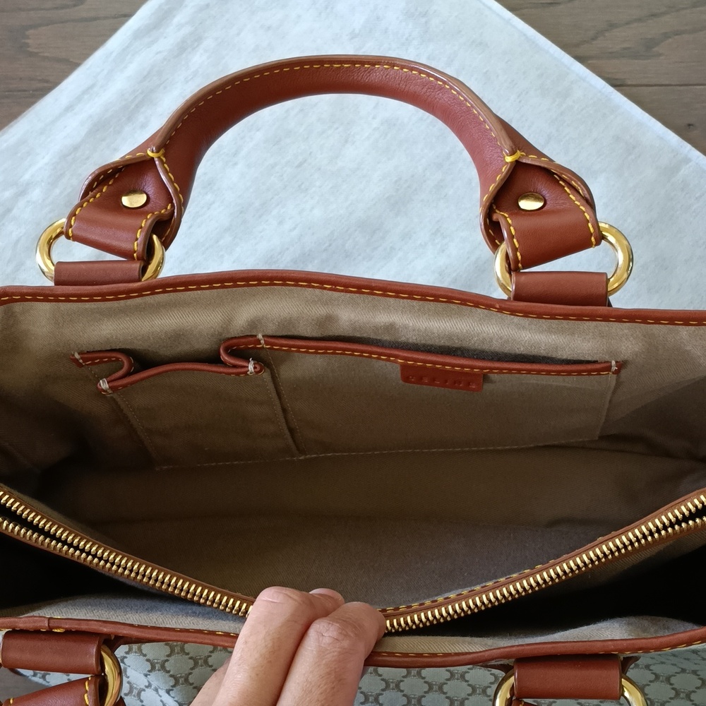 Celine boogie elegant Brown and Cream Designer Tote Bag - Picture 12 of 17